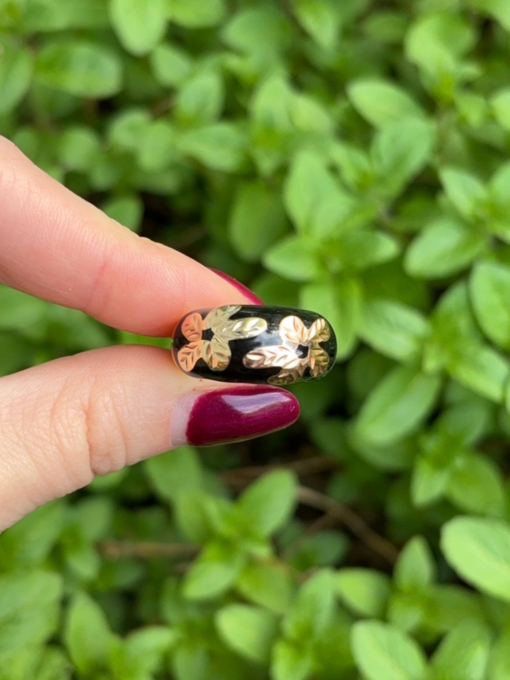 14k Gold Two Tone Diamond Cut Flower Dome Ring with Black Enamel - Picture 4 of 9